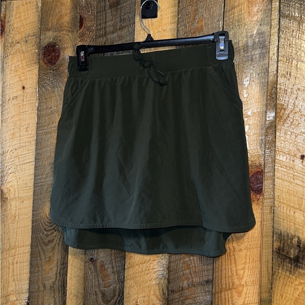 NWOT all in motion skort